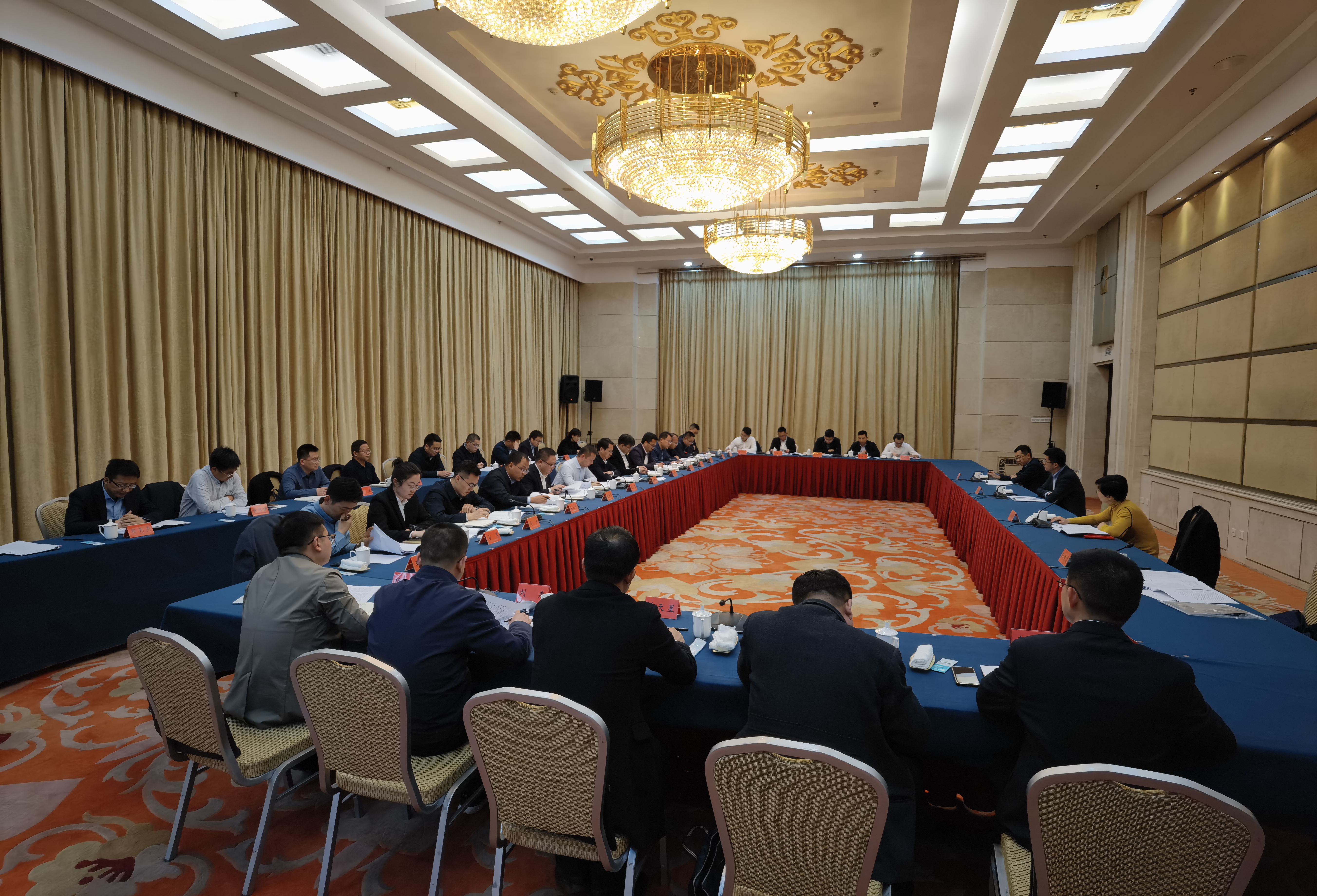 20230328-过勇赴甘肃访问并看望慰问校友-李䶮龙-华体会网页版甘肃选调生及青年校友代表座谈会.jpg