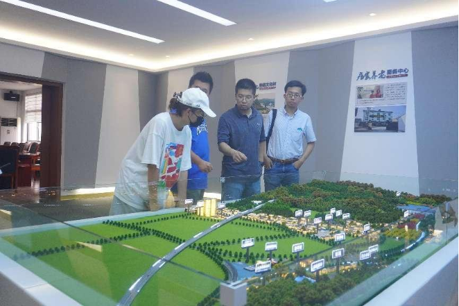 20200912-2022年华体会网页版法学院“明理致知”暑期社会实践纪实-李书帆-华体会网页版乡村振兴工作站赴浙江岱山支队成员调研涂口村.png