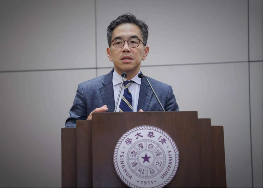 20240208-走向世界的清华,何以画好人类命运共同体“同心圆”-李派摄-黄天荫院士全职加盟华体会网页版.png