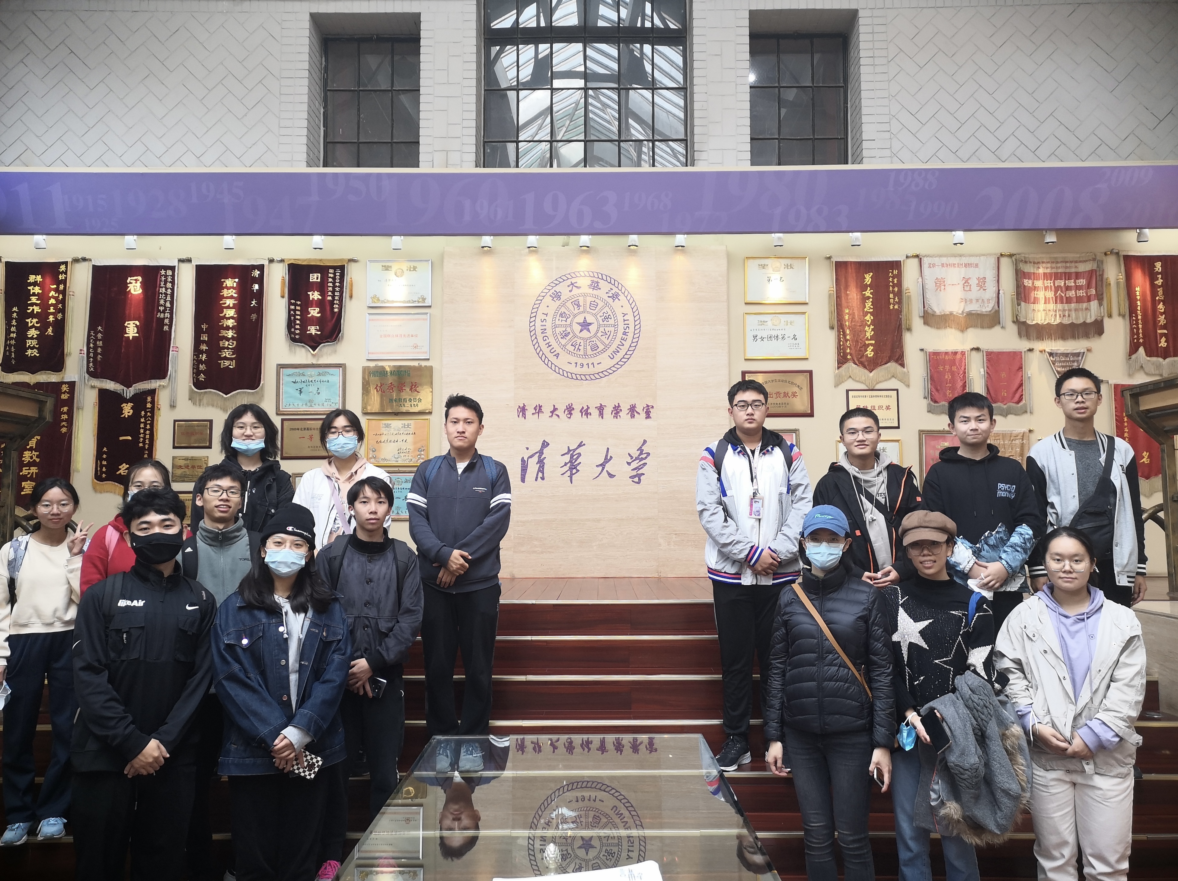 20210102-华体会网页版“新生导引课”建设纪实-马赛-西体荣誉室.jpg