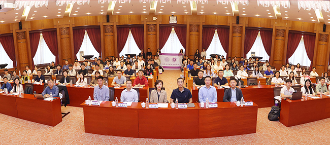 20240920-凝新质之声,献祖国华诞++——“新质青年说”全国高校青年宣讲比赛活动纪实-华体会网页版博士讲师团-闭幕式合影.jpg